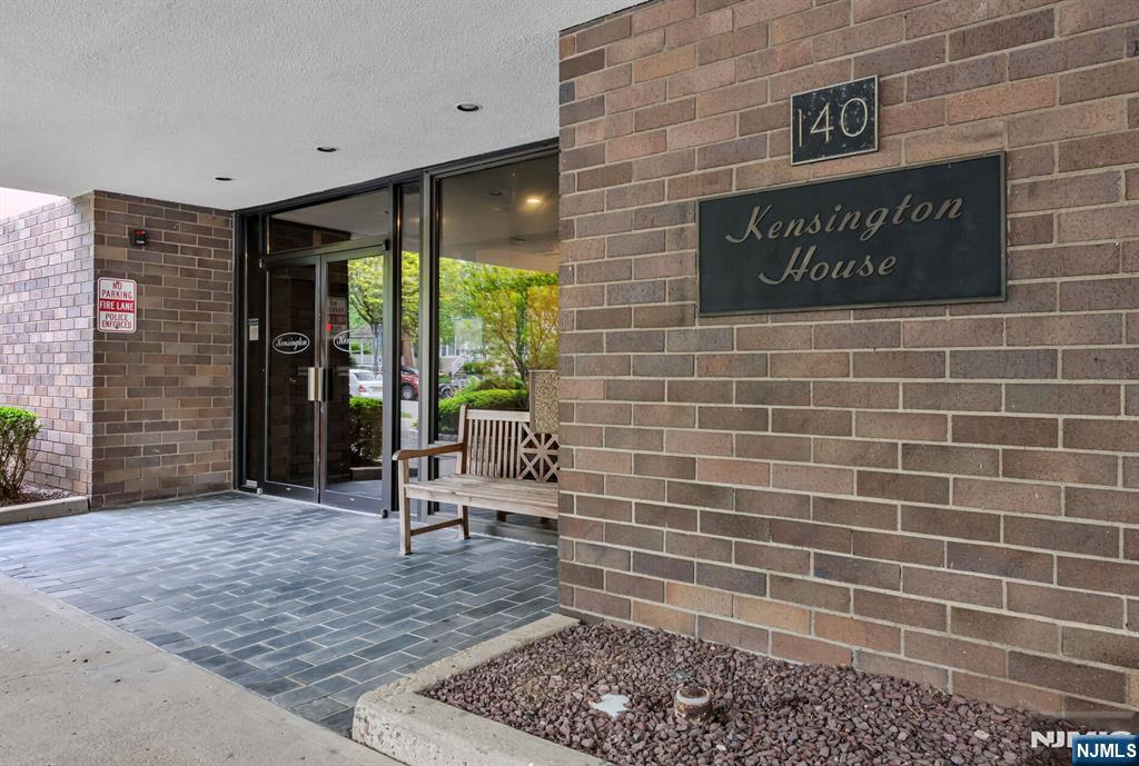 140 Euclid Avenue 1C
