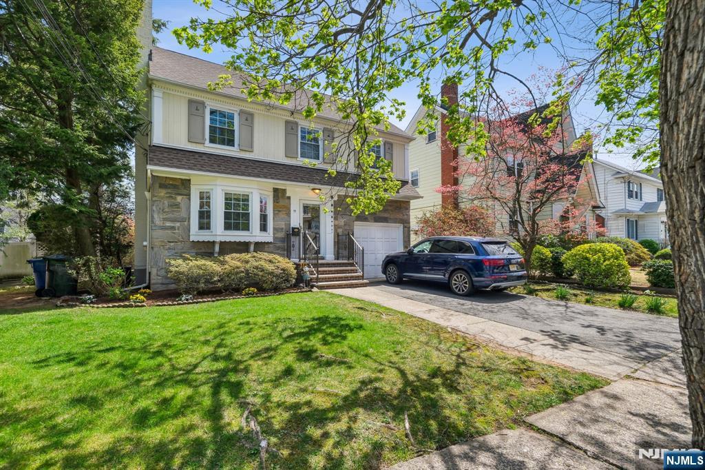 Property for Sale at 111 Irving Place, Rutherford, New Jersey - Bedrooms: 3 
Bathrooms: 3 
Rooms: 12  - $825,000