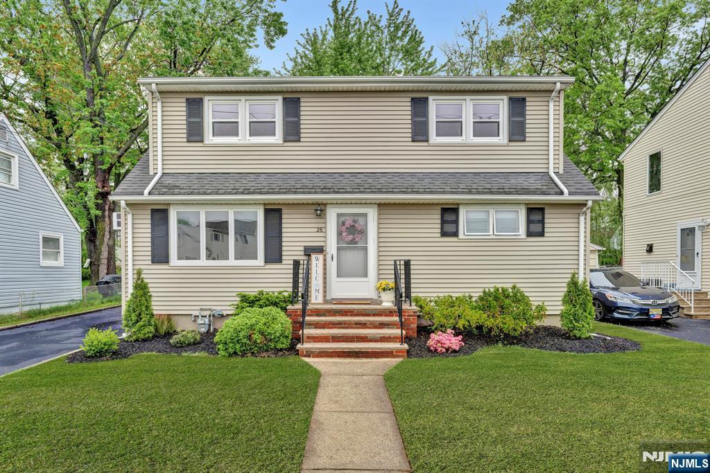 Property for Sale at 26 Madison Street, Belleville, New Jersey - Bedrooms: 6 
Bathrooms: 2 
Rooms: 9  - $529,000