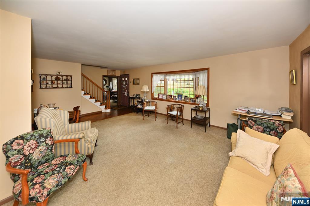 89 Circle Drive