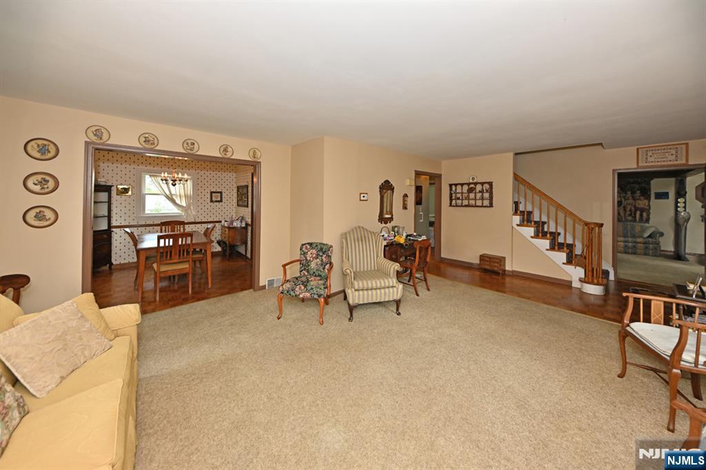 89 Circle Drive