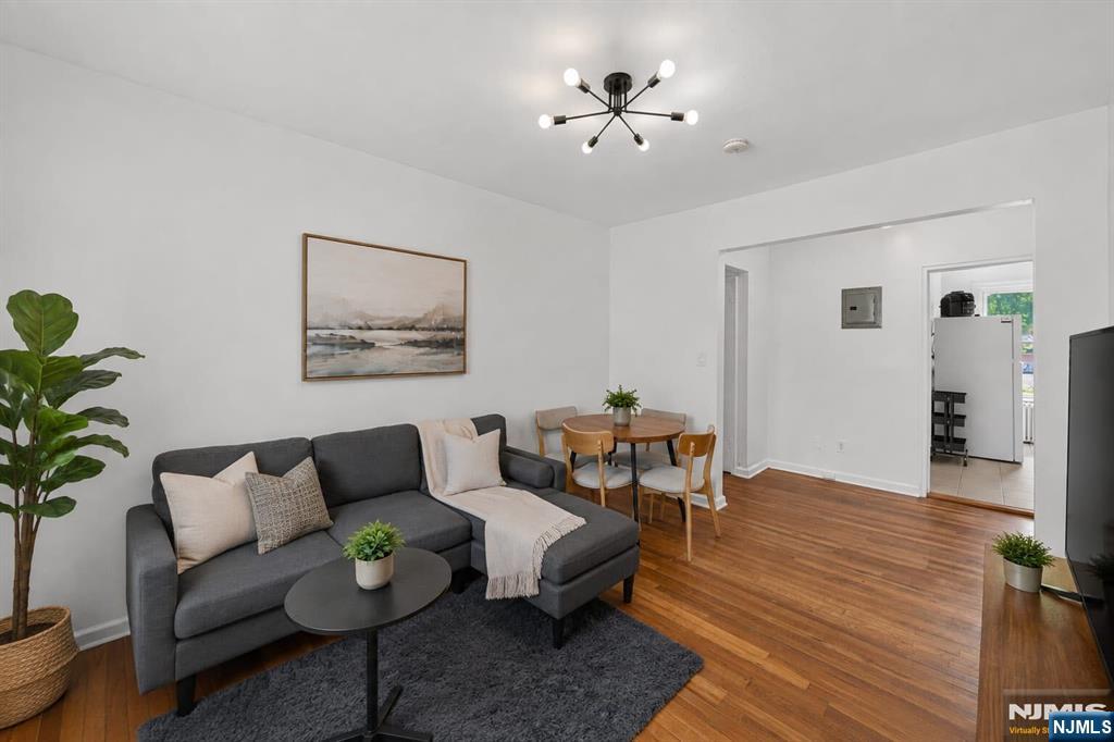 140 W Englewood Avenue 5B