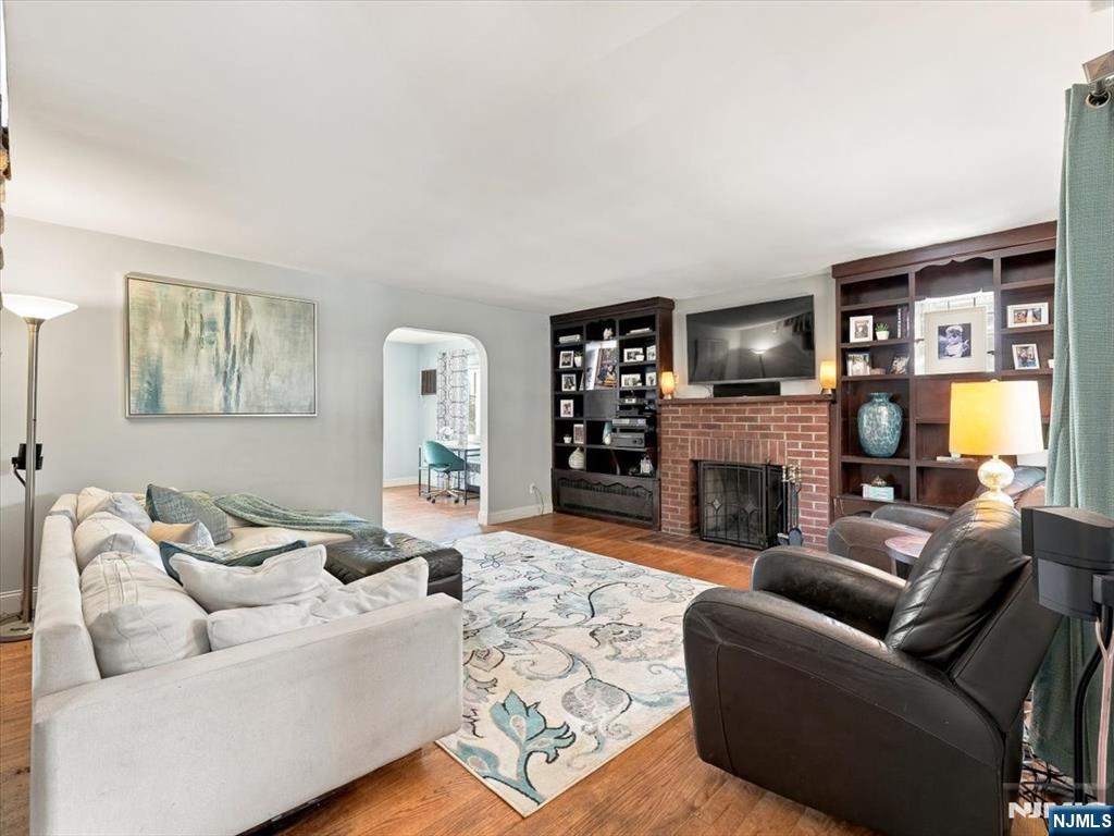 267 Lawrence Avenue