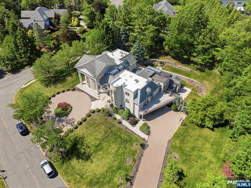 1 Brighton Court