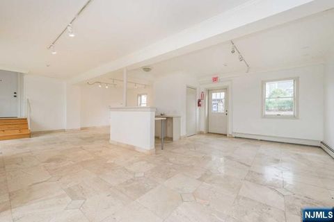 26 Goffle Road 5 Midland Park NJ 07432