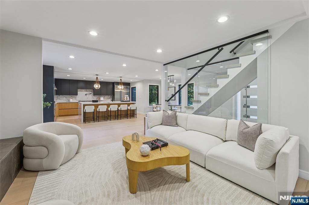 29 Woodland Park Drive