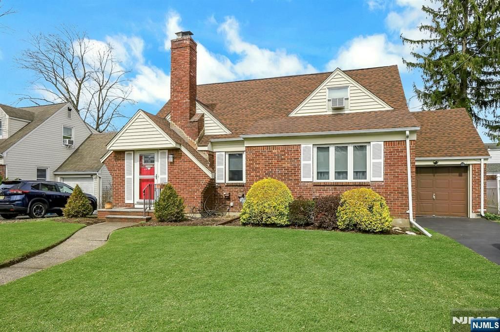 Photo of 1405 Plymouth Drive, Fair Lawn, NJ 07410 (MLS # 26003638)