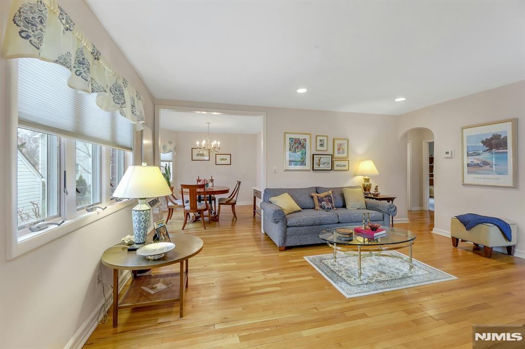 14-05 Plymouth Drive