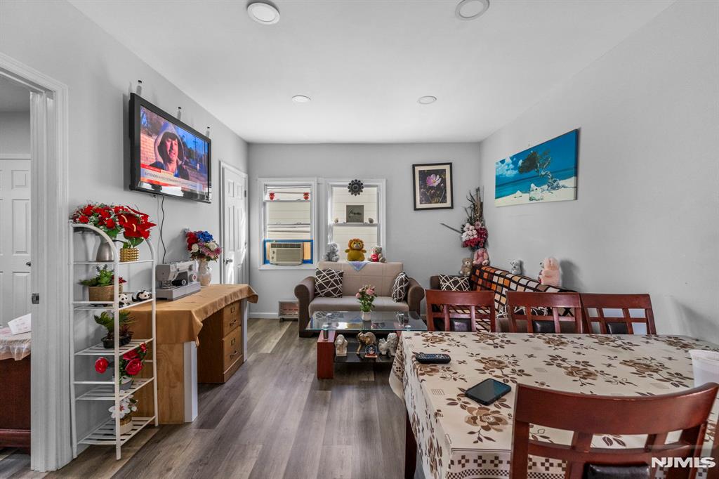 505 Park Avenue