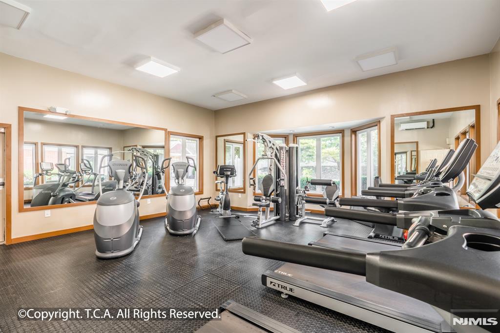 503 Livingston Court N503