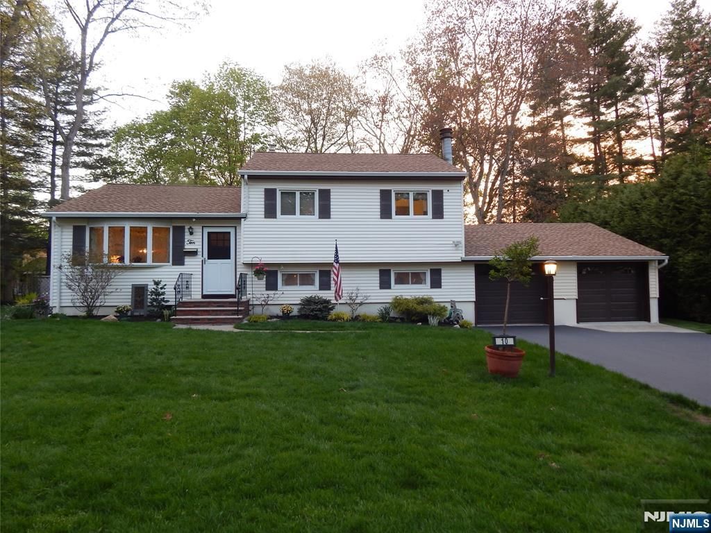 Photo of 10 Lewis Road, Montvale, NJ 07645 (MLS # 26014734)