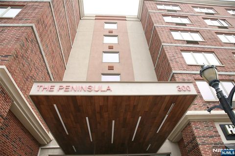 Photo of 3104 City Pl #3104, Edgewater, NJ 07020 (MLS # 26010863)