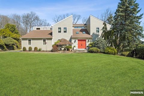 39 Cunningham Drive West Orange NJ 07052