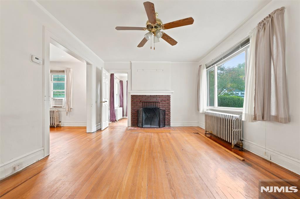 1481 Endicott Terrace