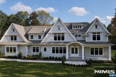 Photo of 265 Terrace Road, Franklin Lakes, NJ 07417 (MLS # 26031198)