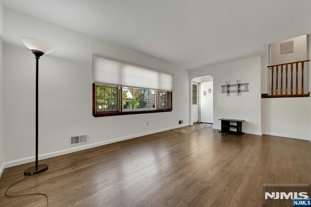 592 Oritani Place