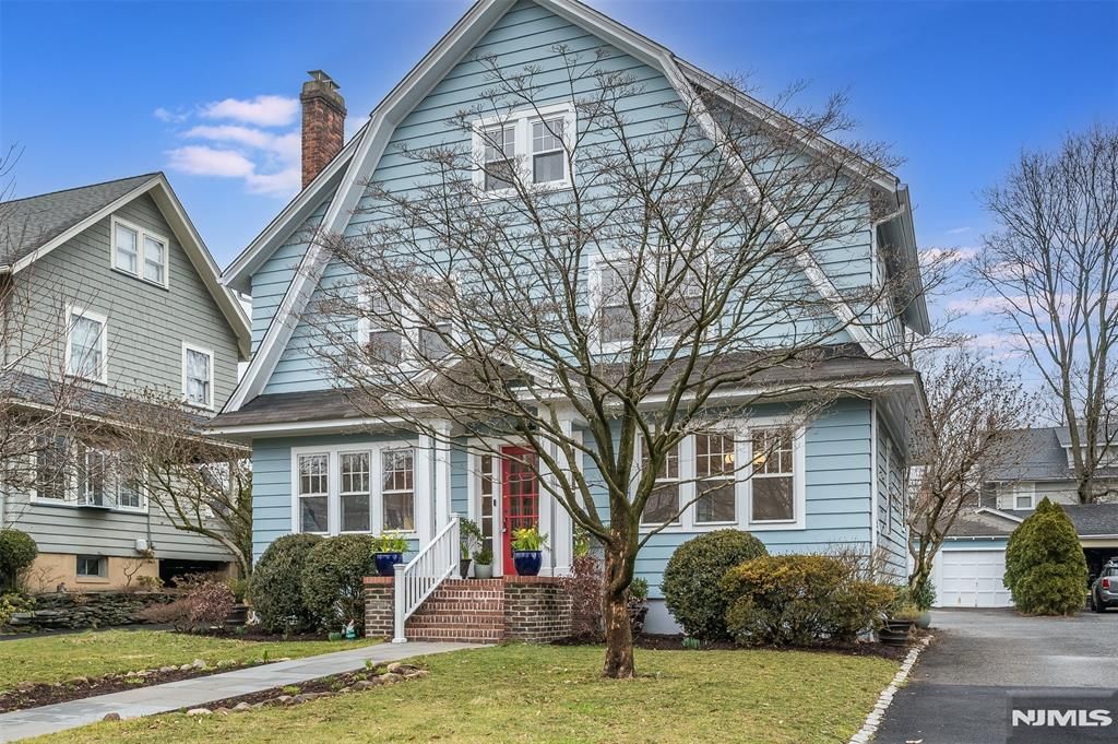 Photo of 26 Clairidge Court, Montclair, NJ 07042 (MLS # 26006691)