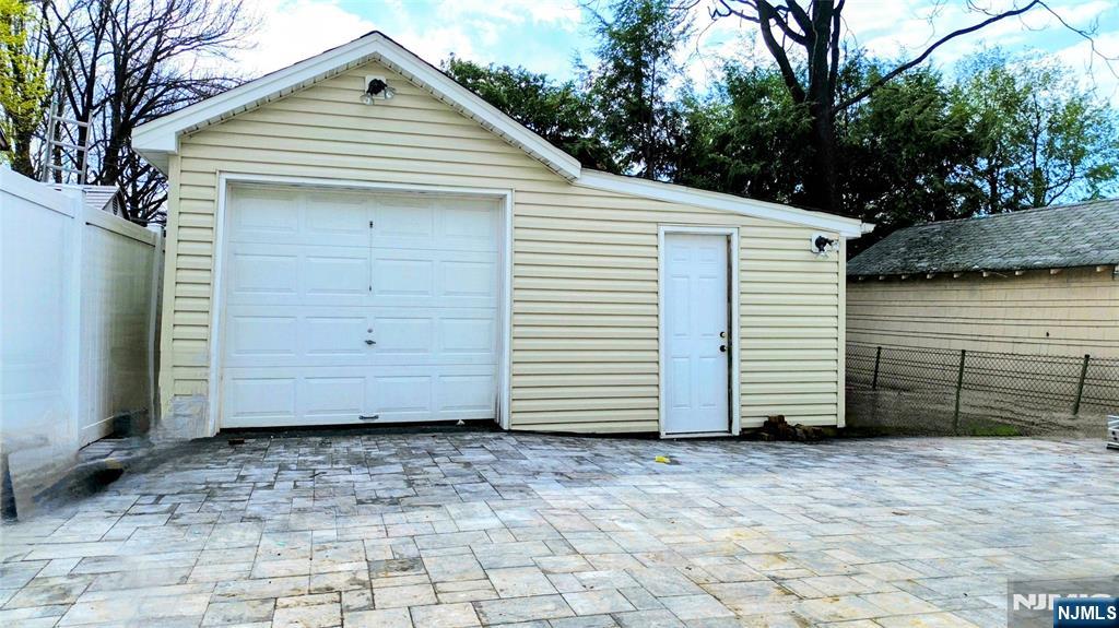3 Raydol Avenue