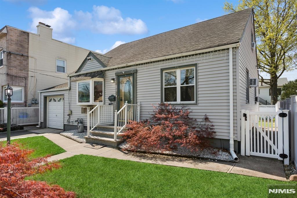 15 Sargent Street