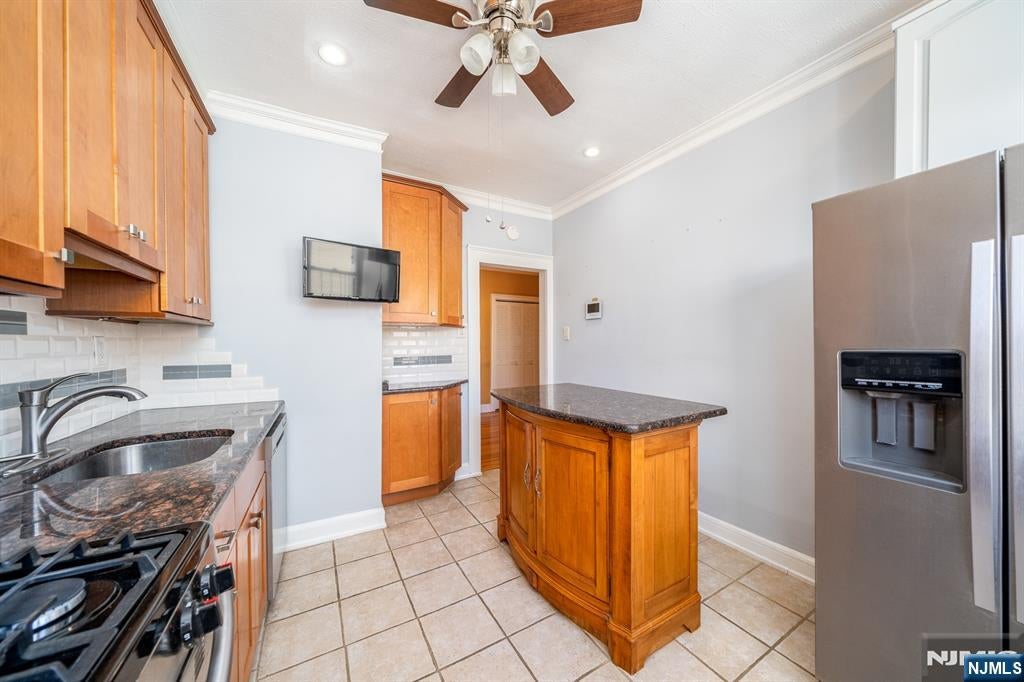 82 Hackensack Street 3