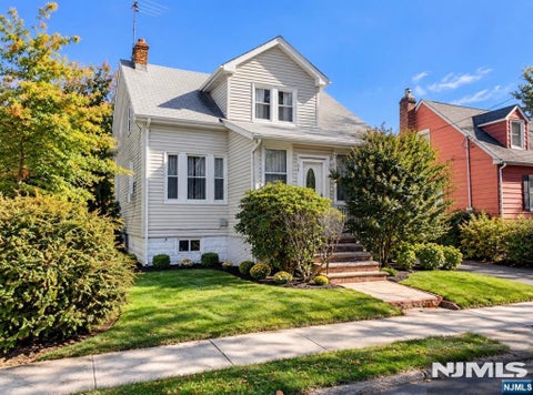 Photo of 56 Princeton Street, Maplewood, NJ 07040 (MLS # 26040337)