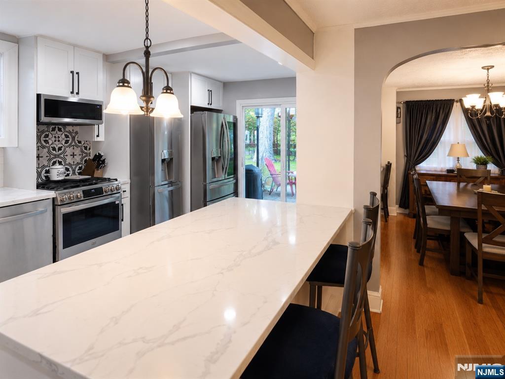 1016 Grace Terrace
