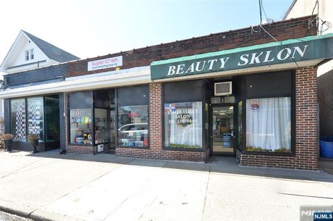 306-310 Queen Anne Road Teaneck NJ 07666