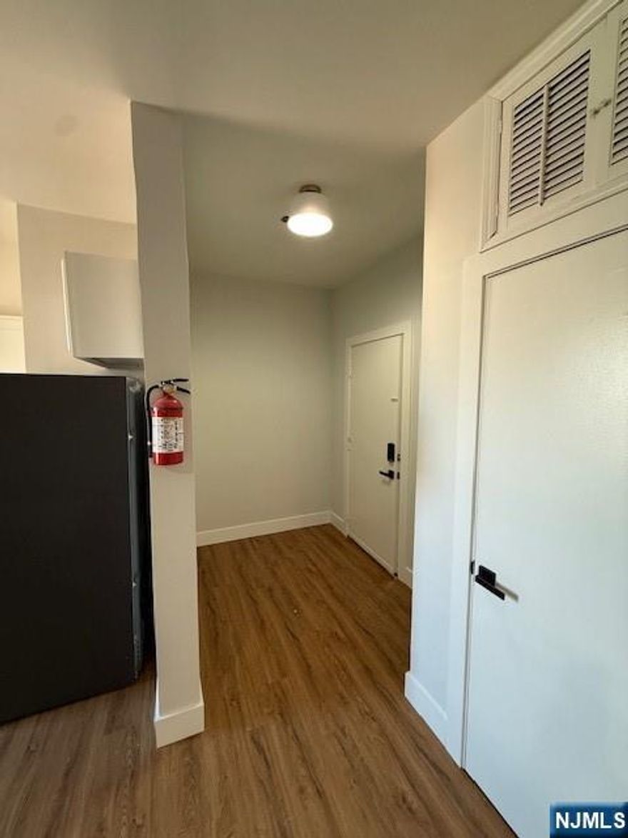 Step into this beautifully renovated condo where modern design meets everyday comfort. Every detail has been thoughtfully updated to create a fresh, stylish, and functional living space.The open concept layout features brand new flooring, upgraded lighting, and a bright living area that flows seamlessly into kitchen new countertop and stainless steel appliances. Enjoy spacious bedroom with ample closet space, fresh paint throughout, that provide peace of mind for years to come. Nothing has been overlooked, just unpack and start living.Perfect for first time buyers, downsizers, or investors looking for a turnkey property.Schedule your private showing today and experience the upgrades for yourself. Inside Picture coming soon!