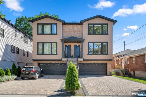 Photo of 506 Westview AVE, Cliffside Park, NJ 07010 (MLS # 26035701)