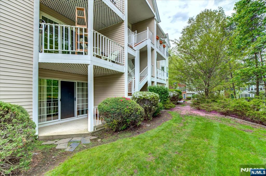 225 Larch Lane