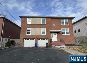 Rental Property at 1519 11th St 1, Fort Lee, New Jersey - Bedrooms: 3 
Bathrooms: 2 
Rooms: 15  - $3,300 MO.