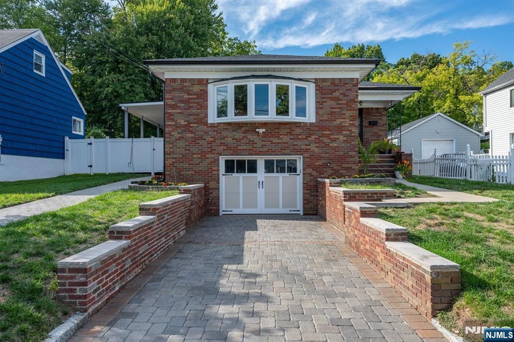 Photo of 8991 Chatham Avenue, Paterson, NJ 07502 (MLS # 26010253)