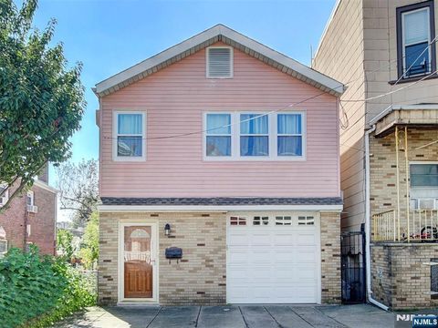 Photo of 113 Kamp Place, North Bergen, NJ 07047 (MLS # 25035926)