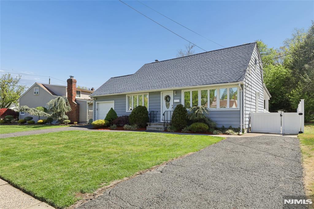 1005 Carnation Drive