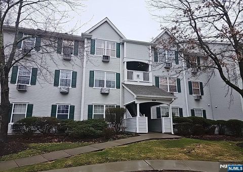 107 Chatfield Drive Pequannock Township NJ 07444