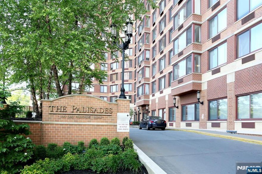 Bright, spacious, and well-maintained 1BR condo at The Palisades Condominium in Fort Lee with stunning Manhattan skyline and Hudson River views. Spacious 1BR layout (1,084 sq ft) with recessed lighting, updated kitchen with granite counters & stainless steel appliances, in-unit washer/dryer, and two walk-in closets in bedroom. One parking space included. Full-service building with concierge, on-site management, outdoor pool, fitness center, BBQ area, conference room, courtyard, and childrenâ€™s playroom. Convenient location with easy NYC commute, close to shopping, restaurants, and entertainment. Move-in ready. Donâ€™t miss this opportunity!