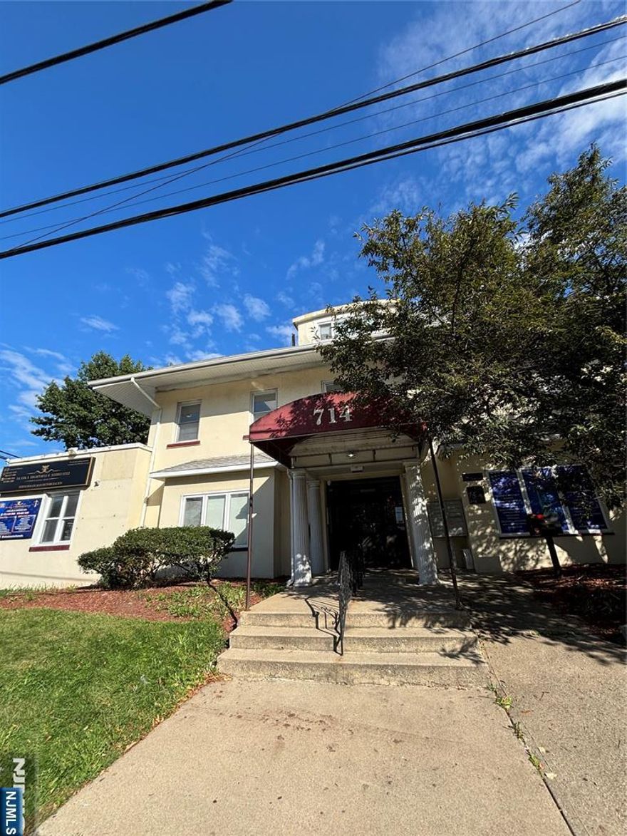 Spacious 1st-floor office space with 2,500 sq. ft. featuring 10 rooms, 2 half baths, and 2 separate entrances. Includes 2-car parking. Tenants are responsible for all utilities. Ideal for medical offices, attorneys, daycare or other professional use. Excellent location with public transportation nearby and easy access to all major highways. Vacant and ready for immediate occupancy! Owner looking for up to 3-5 year lease.