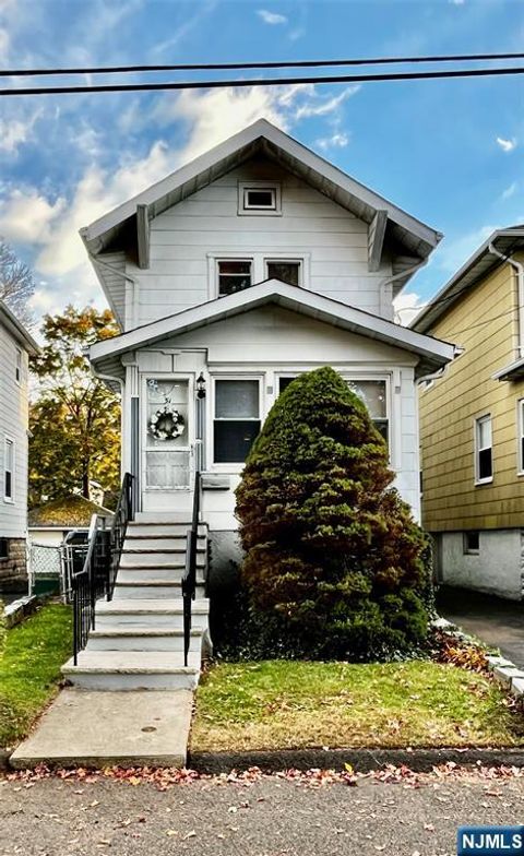 51 Wood Place Dumont NJ 07628