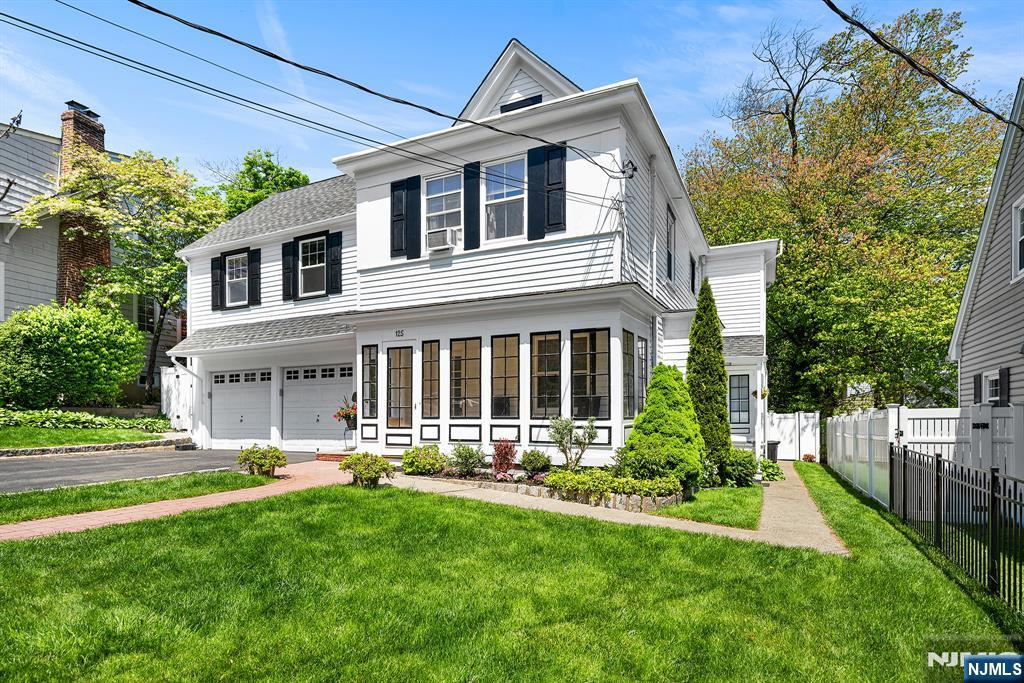 125 Alexander Avenue