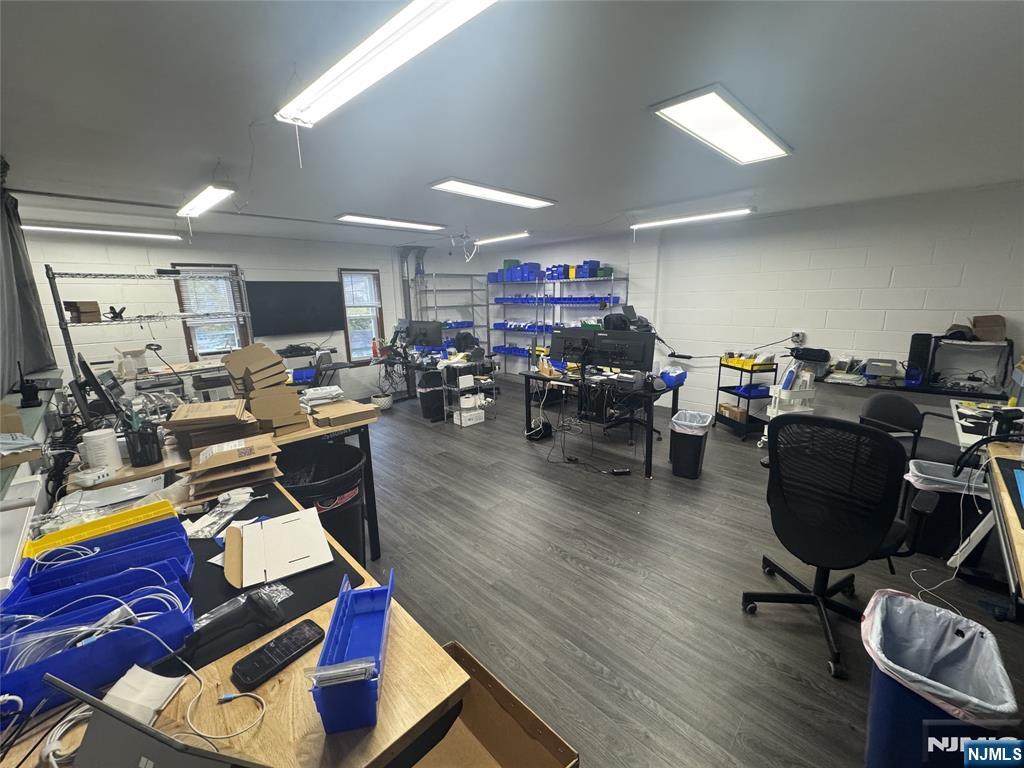 198 Market Street Back