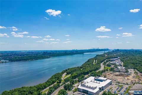 Photo of 45 Laurie Drive, Englewood Cliffs, NJ 07632 (MLS # 25031620)