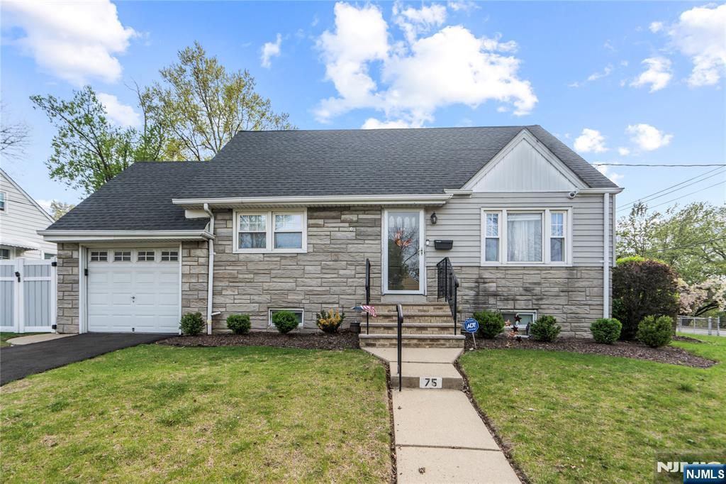 Property for Sale at 75 Birchwood Dr, North Arlington, New Jersey - Bedrooms: 4 
Bathrooms: 2 
Rooms: 6  - $599,999