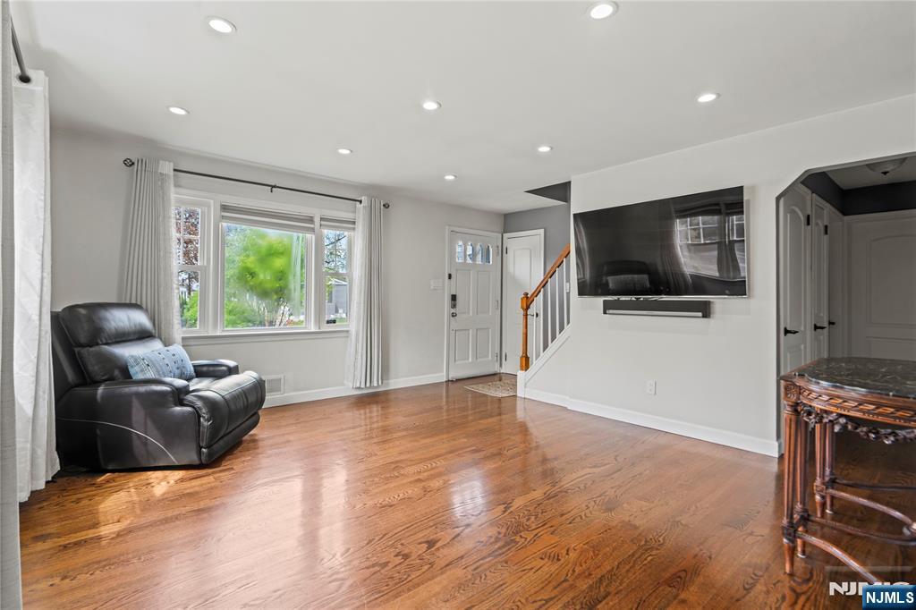 75 Birchwood