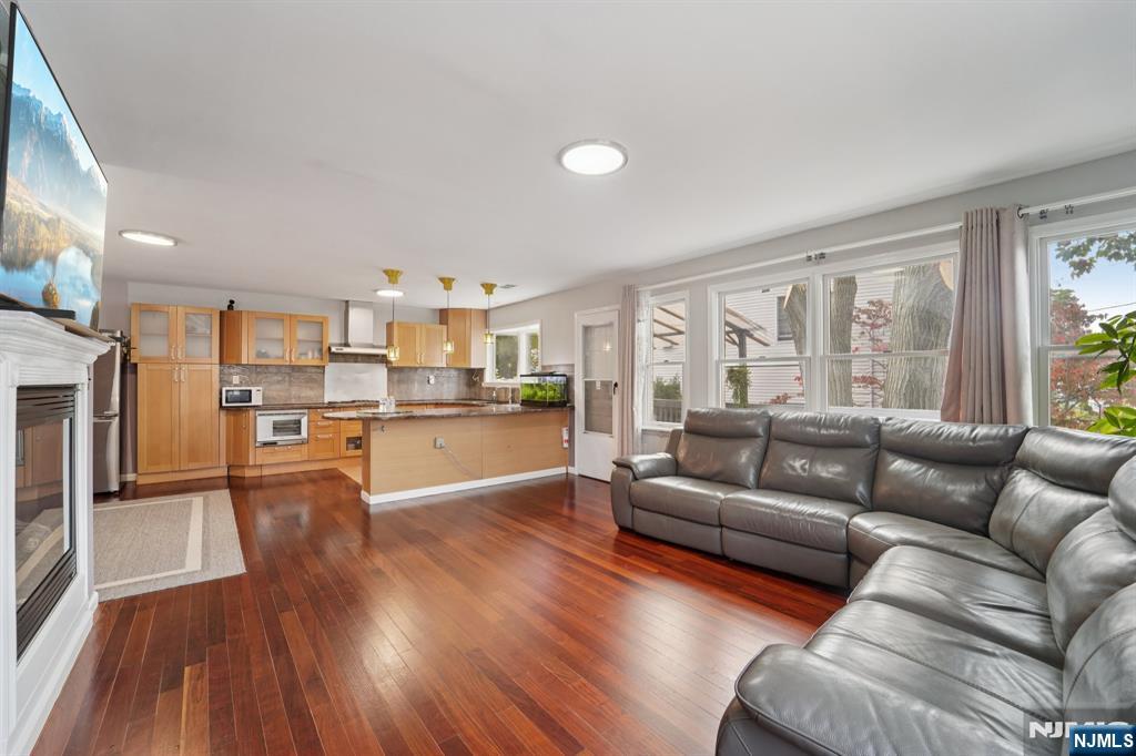 764 Jefferson Avenue C0764
