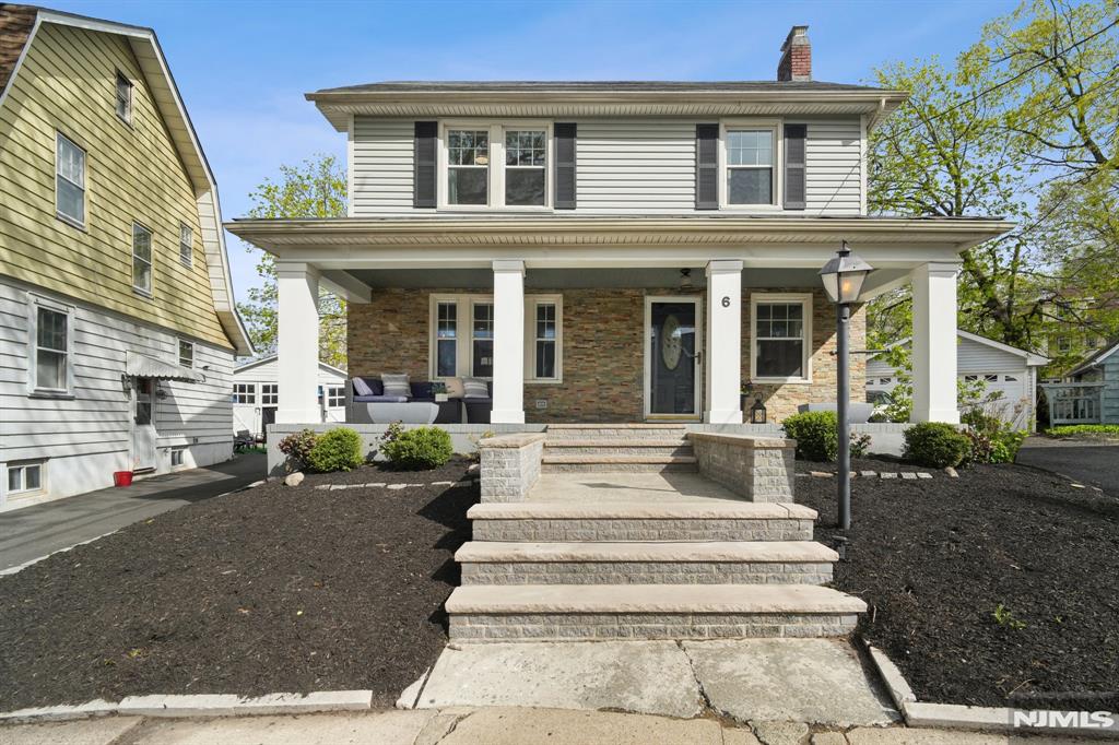 Property for Sale at 6 Lobell Court, Bloomfield, New Jersey - Bedrooms: 3 
Bathrooms: 2 
Rooms: 8  - $599,000