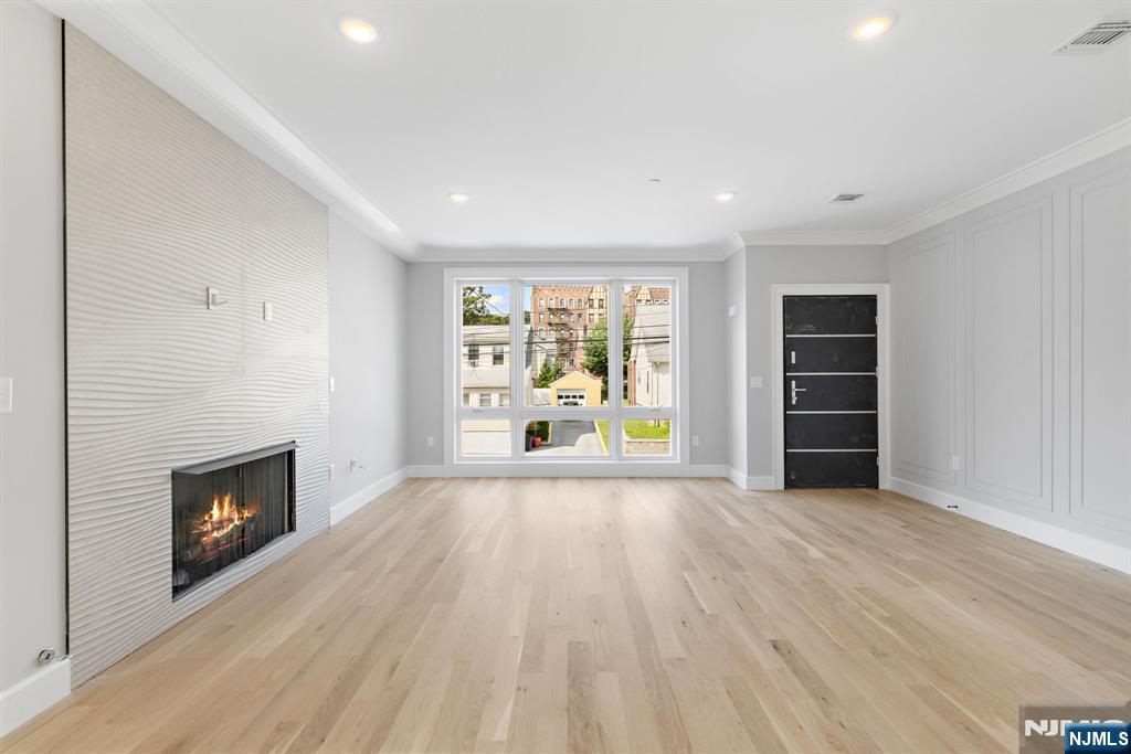 362 Lafayette Avenue A