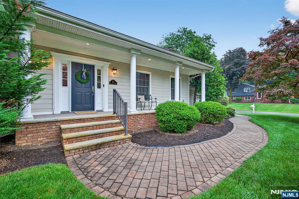328 Blue Hill Terrace