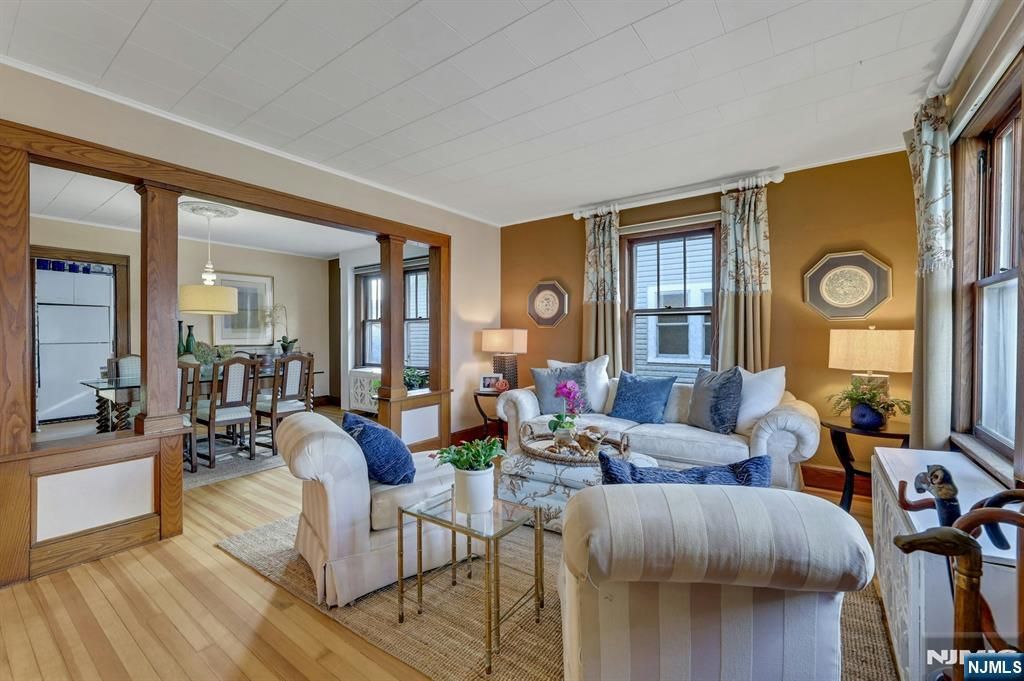 Photo of 87 Buena Vista Avenue, Hawthorne, NJ 07506 (MLS # 25041235)