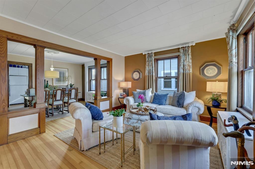 87 Buena Vista Avenue