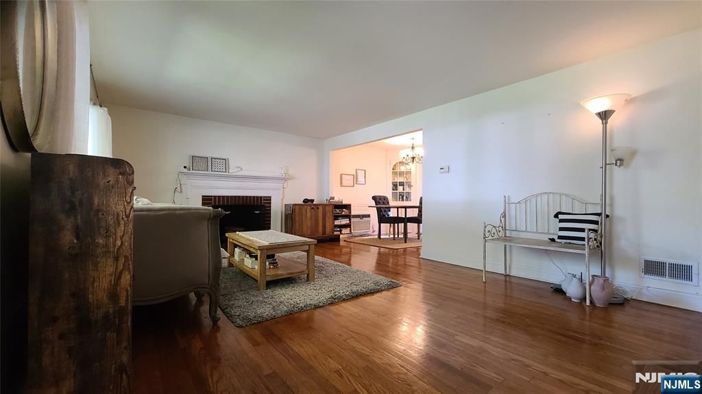 Photo of 322 Marshall Street, Ridgewood Village, NJ 07450 (MLS # 25034762)